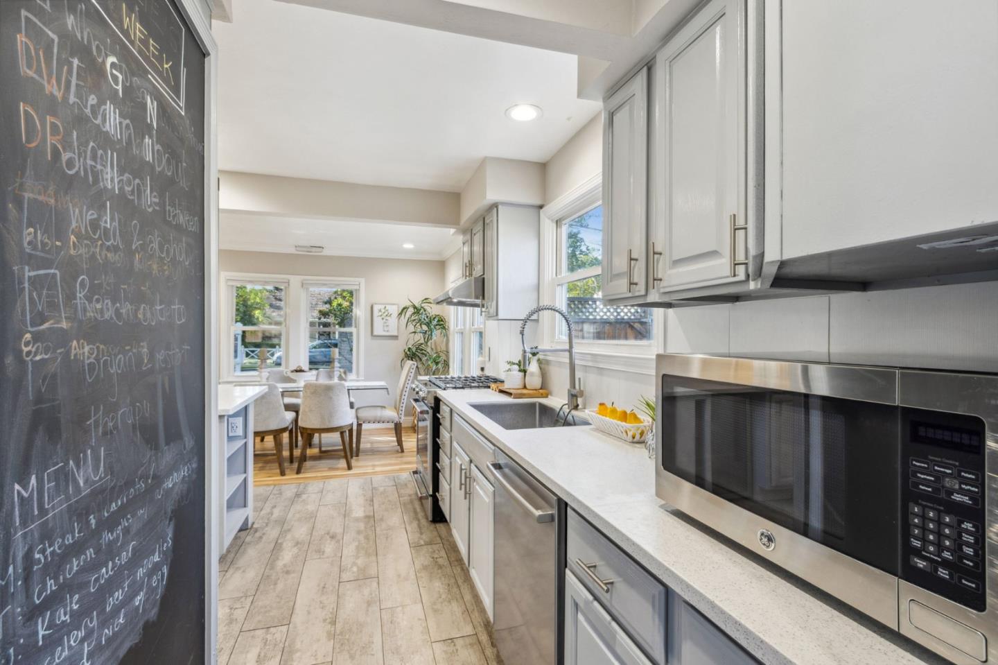 Detail Gallery Image 13 of 38 For 1078 Bennett Way, San Jose,  CA 95125 - 2 Beds | 1/1 Baths