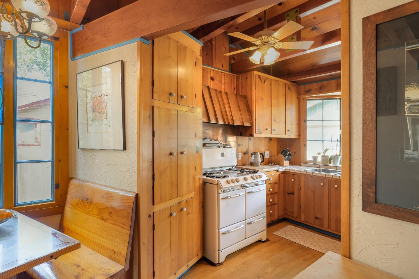 Detail Gallery Image 13 of 37 For 469 Evergreen Rd, Pacific Grove,  CA 93950 - 2 Beds | 1 Baths