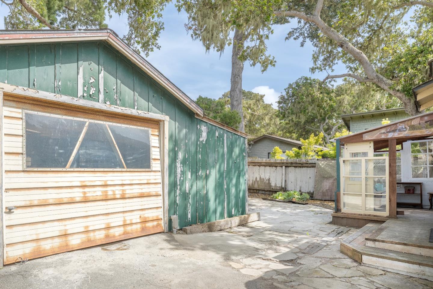Detail Gallery Image 31 of 37 For 469 Evergreen Rd, Pacific Grove,  CA 93950 - 2 Beds | 1 Baths