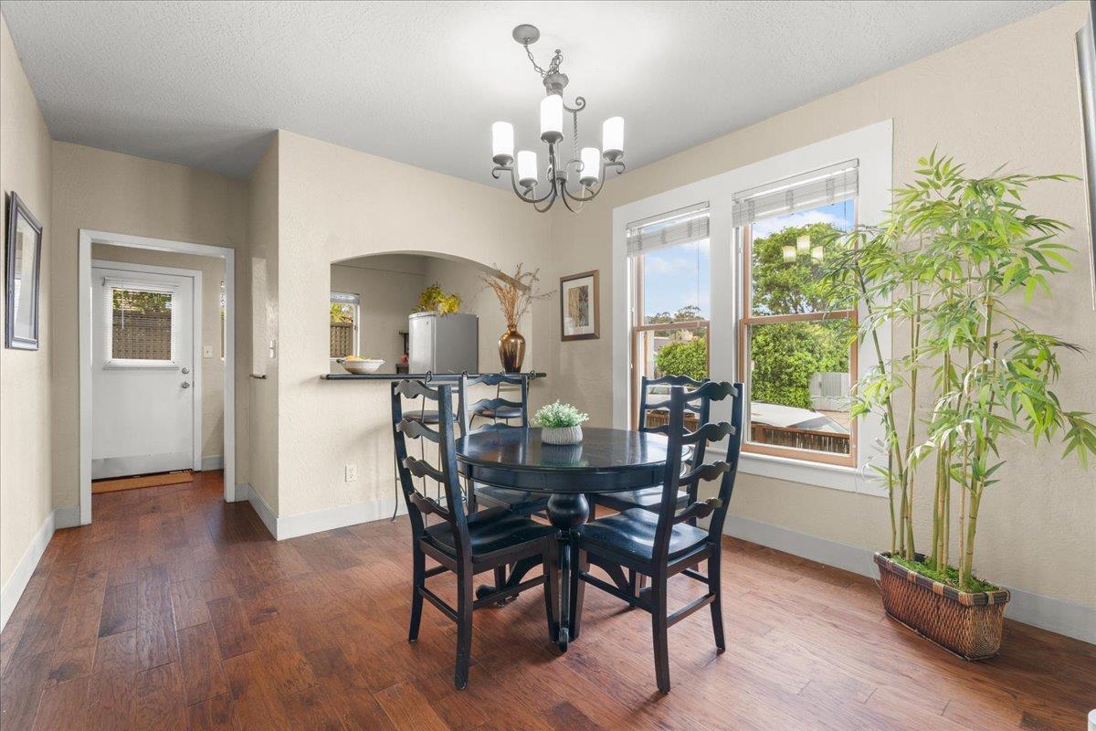 Detail Gallery Image 11 of 25 For 815 River St, Santa Cruz,  CA 95060 - – Beds | – Baths