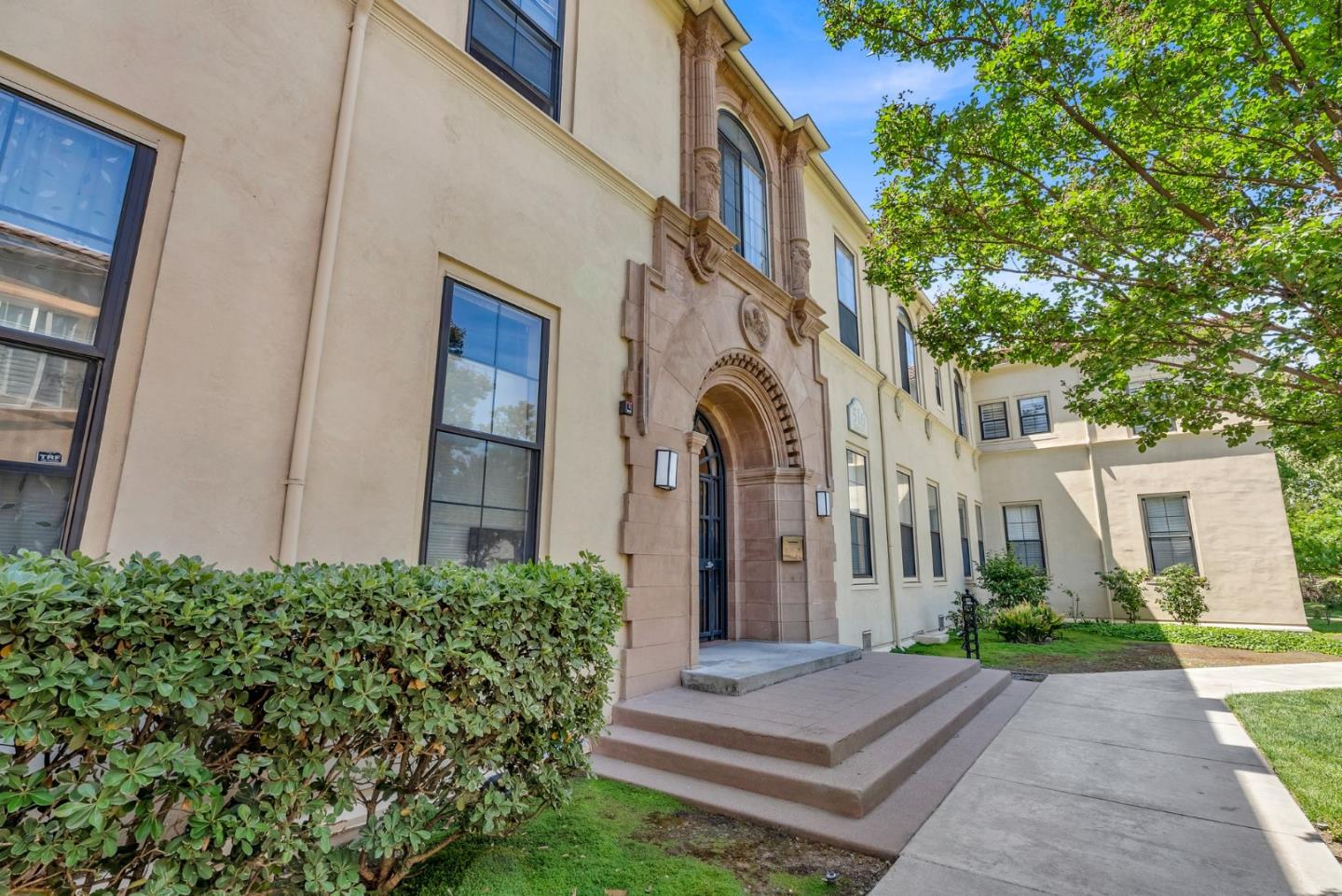 Detail Gallery Image 28 of 47 For 516 Martha St #201,  San Jose,  CA 95112 - 1 Beds | 1 Baths