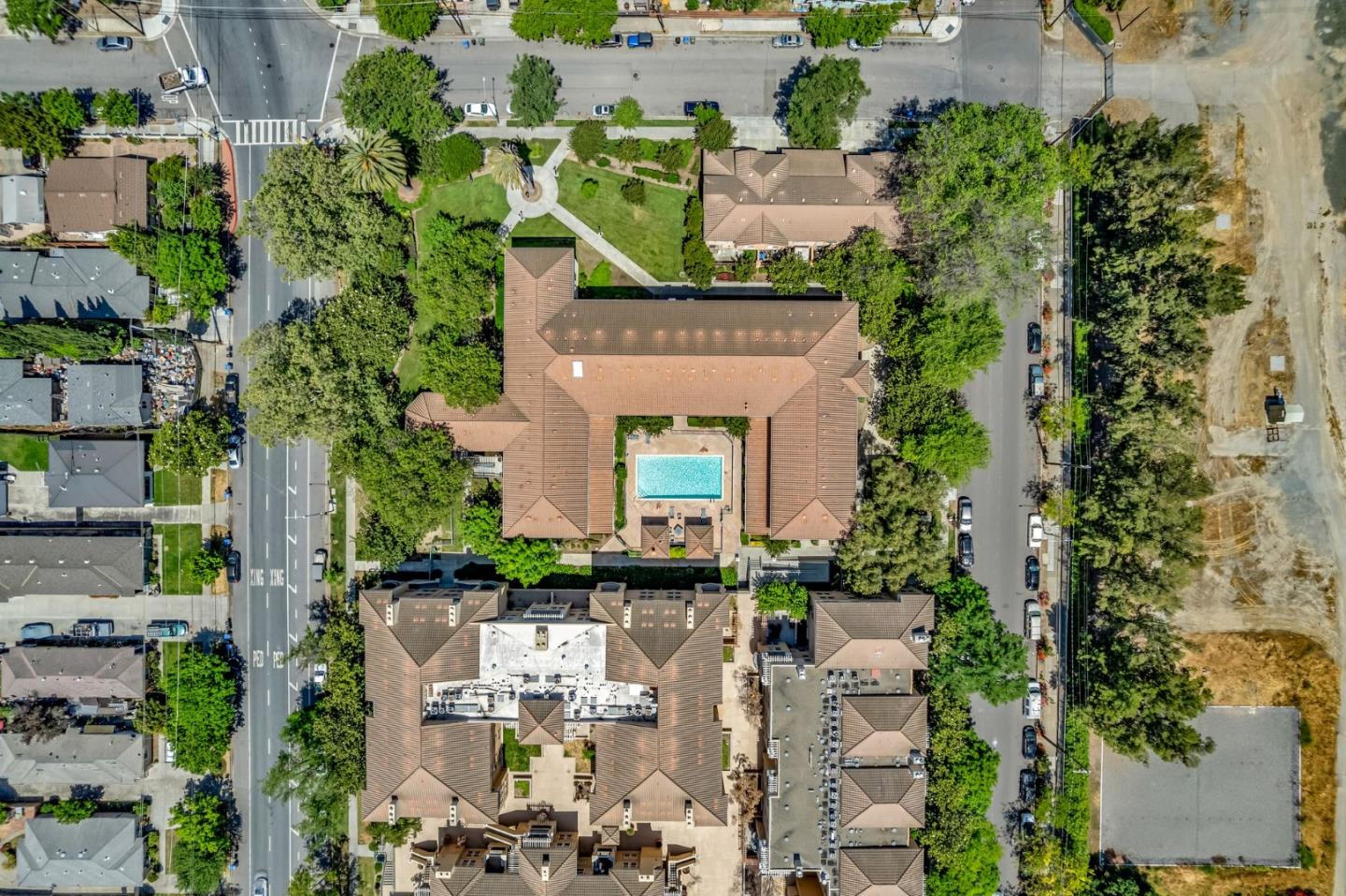 Detail Gallery Image 45 of 47 For 516 Martha St #201,  San Jose,  CA 95112 - 1 Beds | 1 Baths