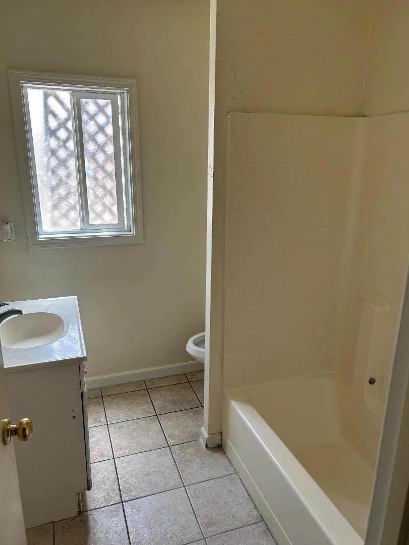 Detail Gallery Image 22 of 46 For 41 Wagner Ave, Watsonville,  CA 95076 - 4 Beds | 1/1 Baths