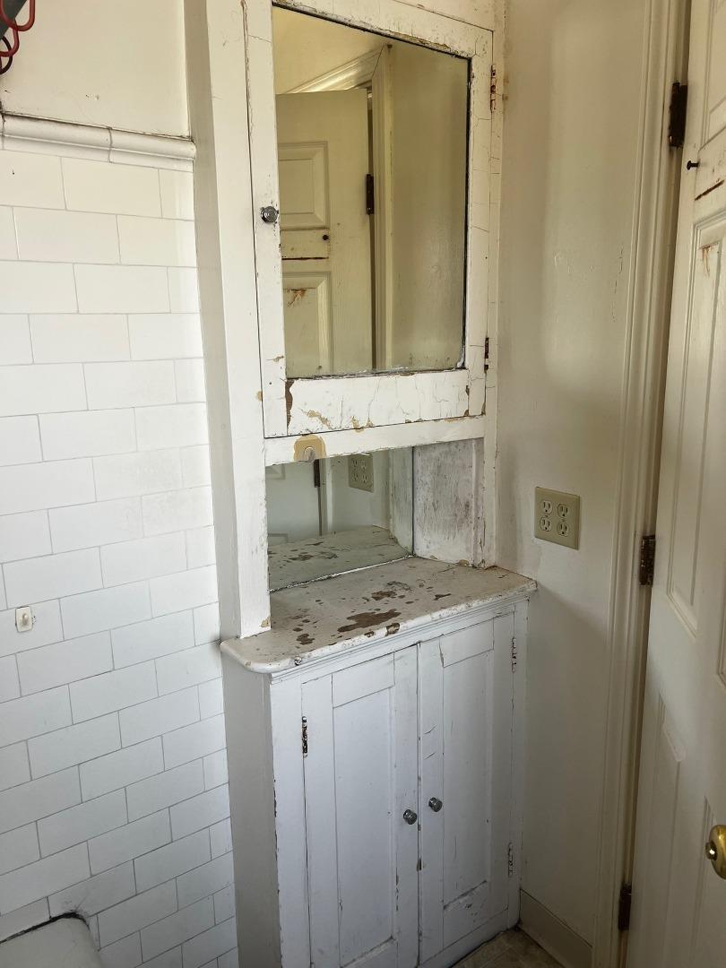 Detail Gallery Image 37 of 46 For 41 Wagner Ave, Watsonville,  CA 95076 - 4 Beds | 1/1 Baths