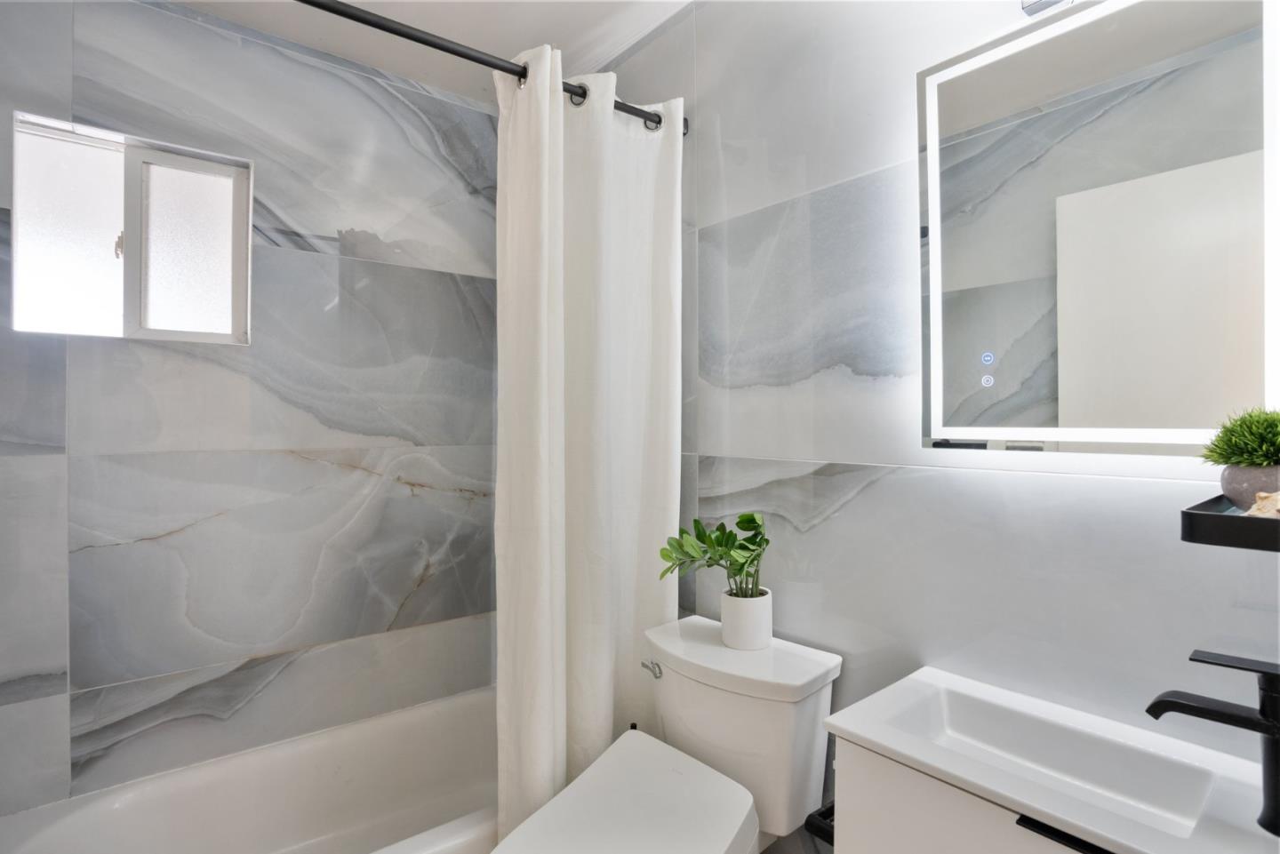 Detail Gallery Image 14 of 20 For 3297 Mount Wilson Dr, San Jose,  CA 95127 - 3 Beds | 2 Baths