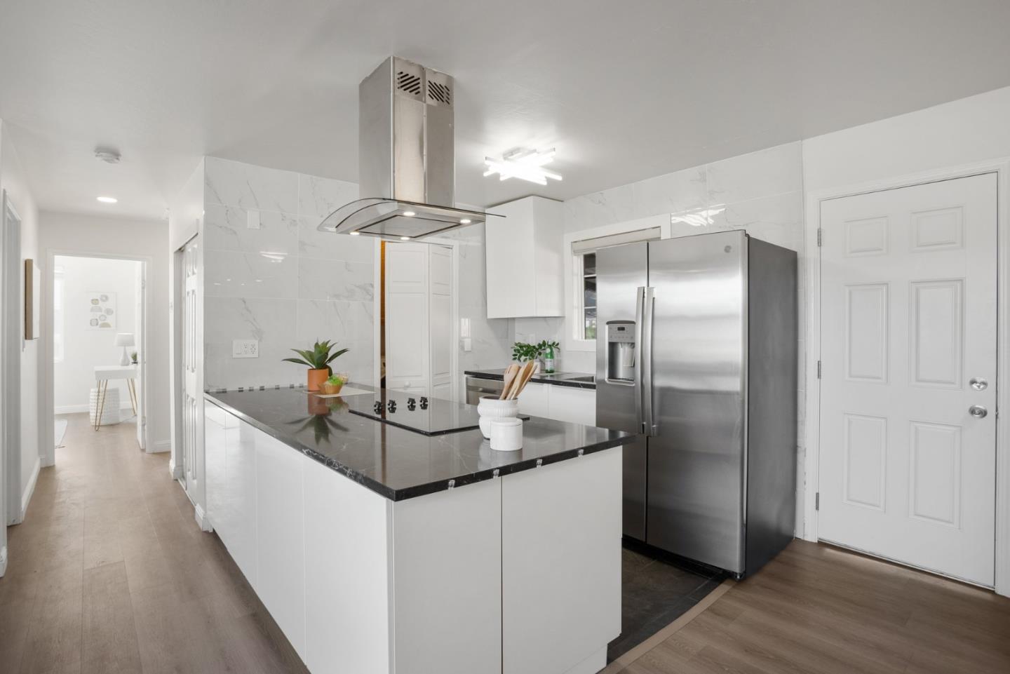 Detail Gallery Image 3 of 20 For 3297 Mount Wilson Dr, San Jose,  CA 95127 - 3 Beds | 2 Baths
