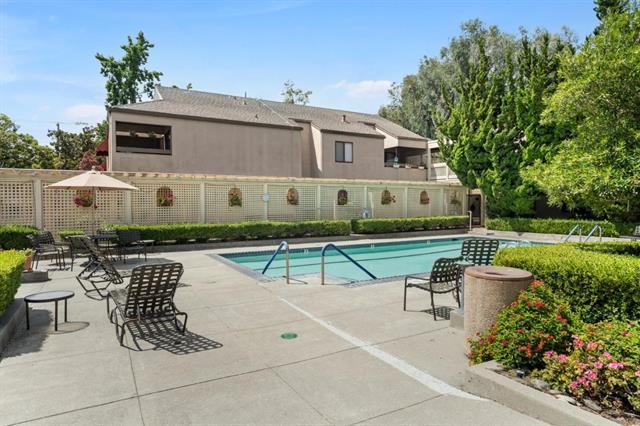 Detail Gallery Image 12 of 32 For 439 Alberto #209,  Los Gatos,  CA 95032 - 2 Beds | 2 Baths