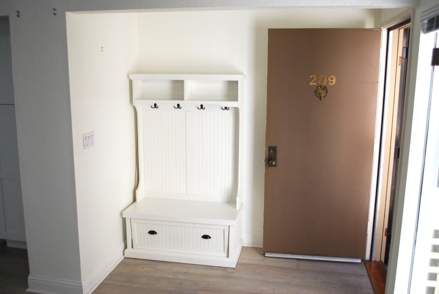 Detail Gallery Image 17 of 32 For 439 Alberto #209,  Los Gatos,  CA 95032 - 2 Beds | 2 Baths