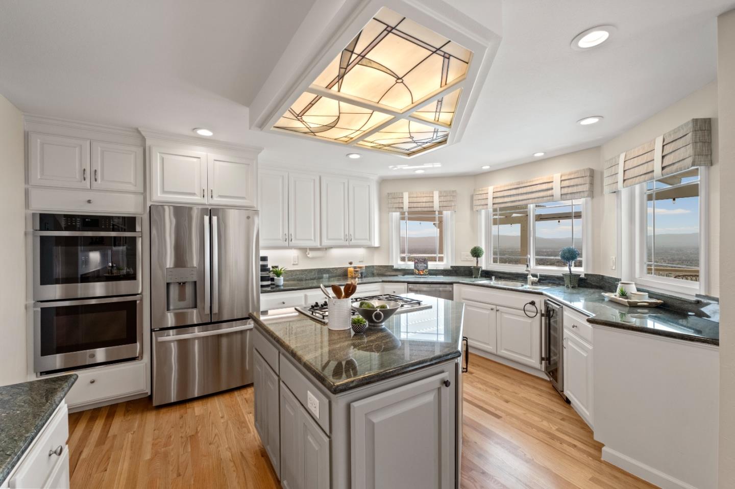 Detail Gallery Image 16 of 81 For 17009 Crothers Rd, San Jose,  CA 95127 - 5 Beds | 3/1 Baths