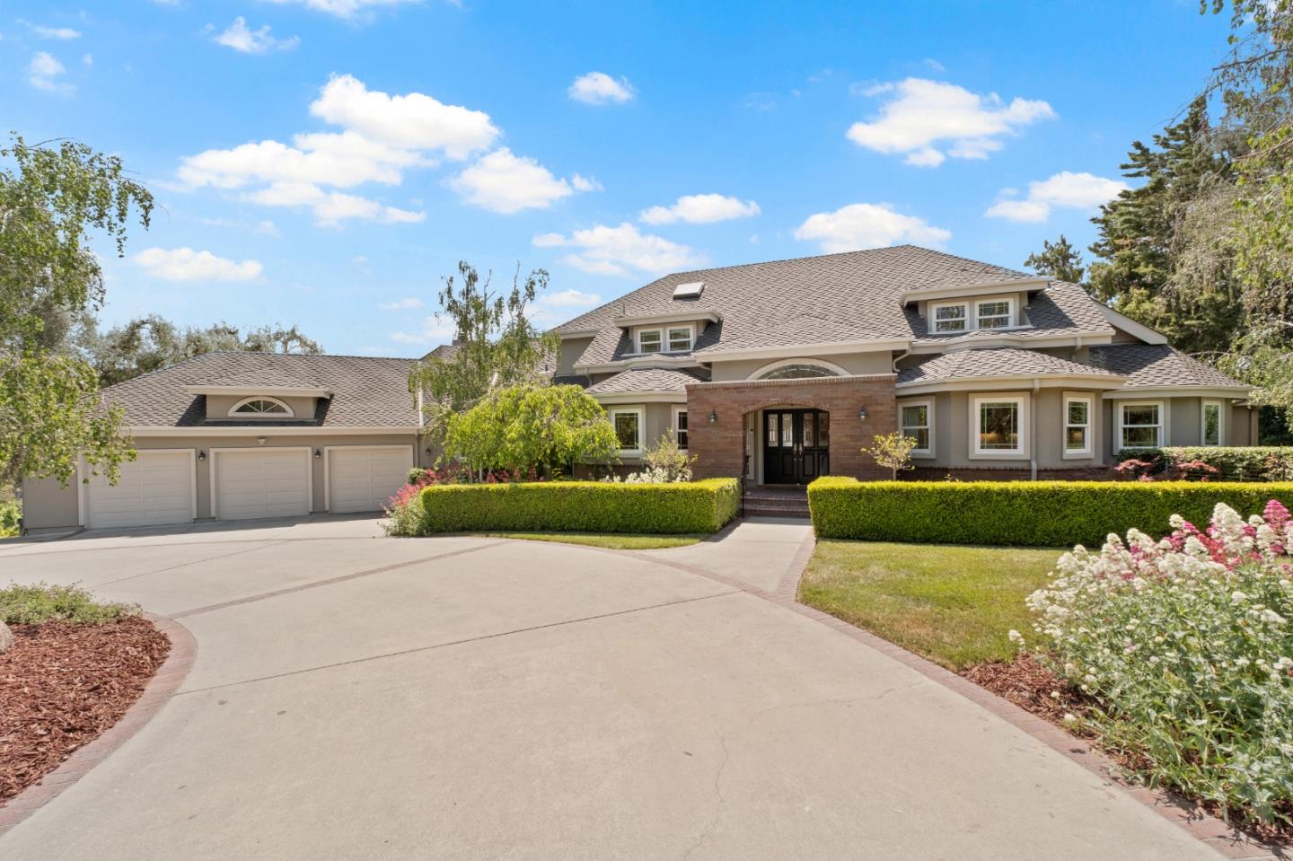 Detail Gallery Image 3 of 81 For 17009 Crothers Rd, San Jose,  CA 95127 - 5 Beds | 3/1 Baths