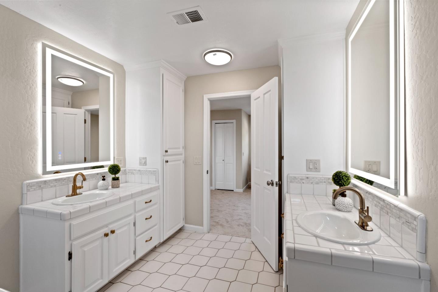 Detail Gallery Image 43 of 81 For 17009 Crothers Rd, San Jose,  CA 95127 - 5 Beds | 3/1 Baths