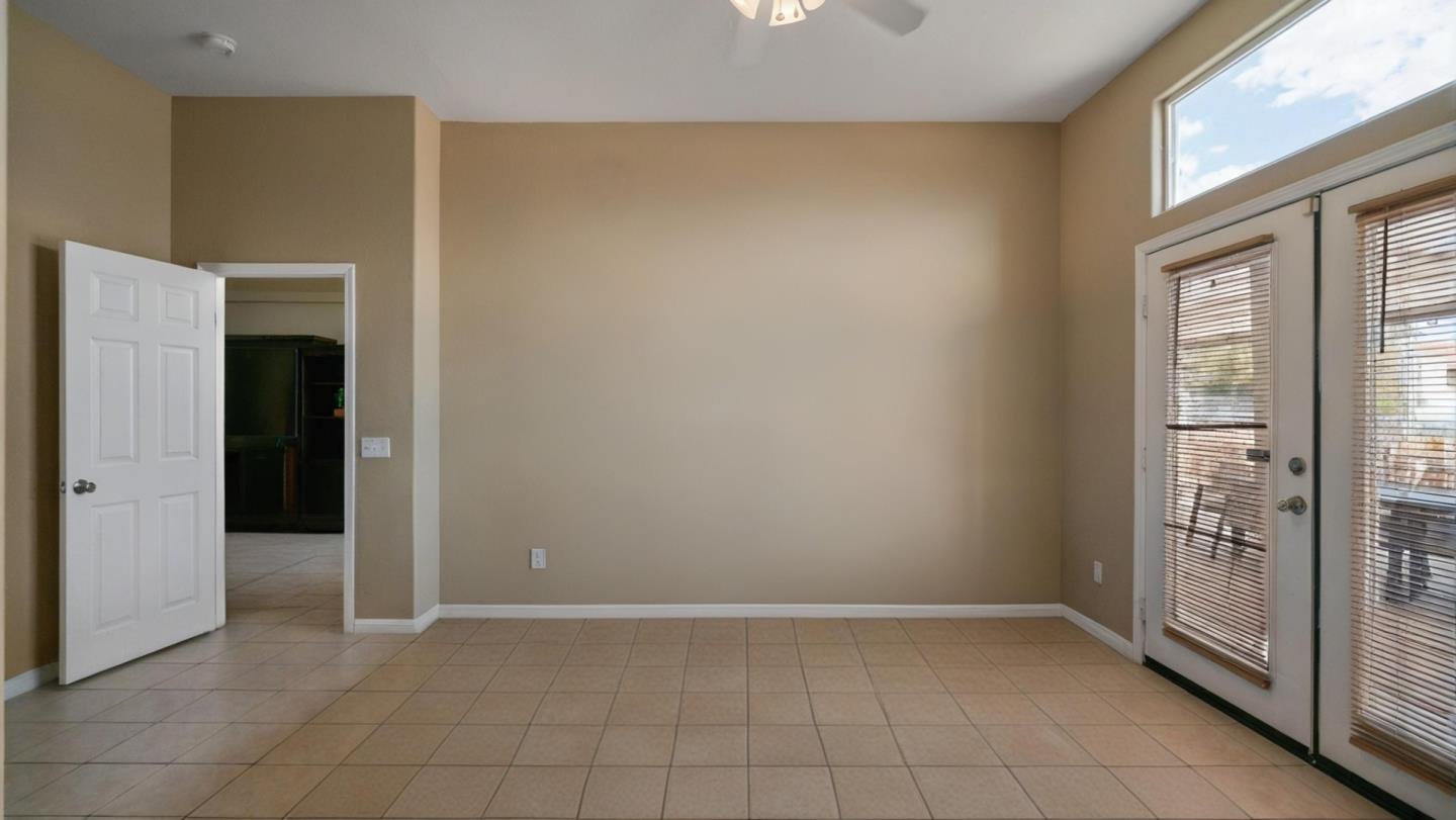 Detail Gallery Image 13 of 21 For 66795 1st St, Desert Hot Springs,  CA 92240 - 3 Beds | 2 Baths