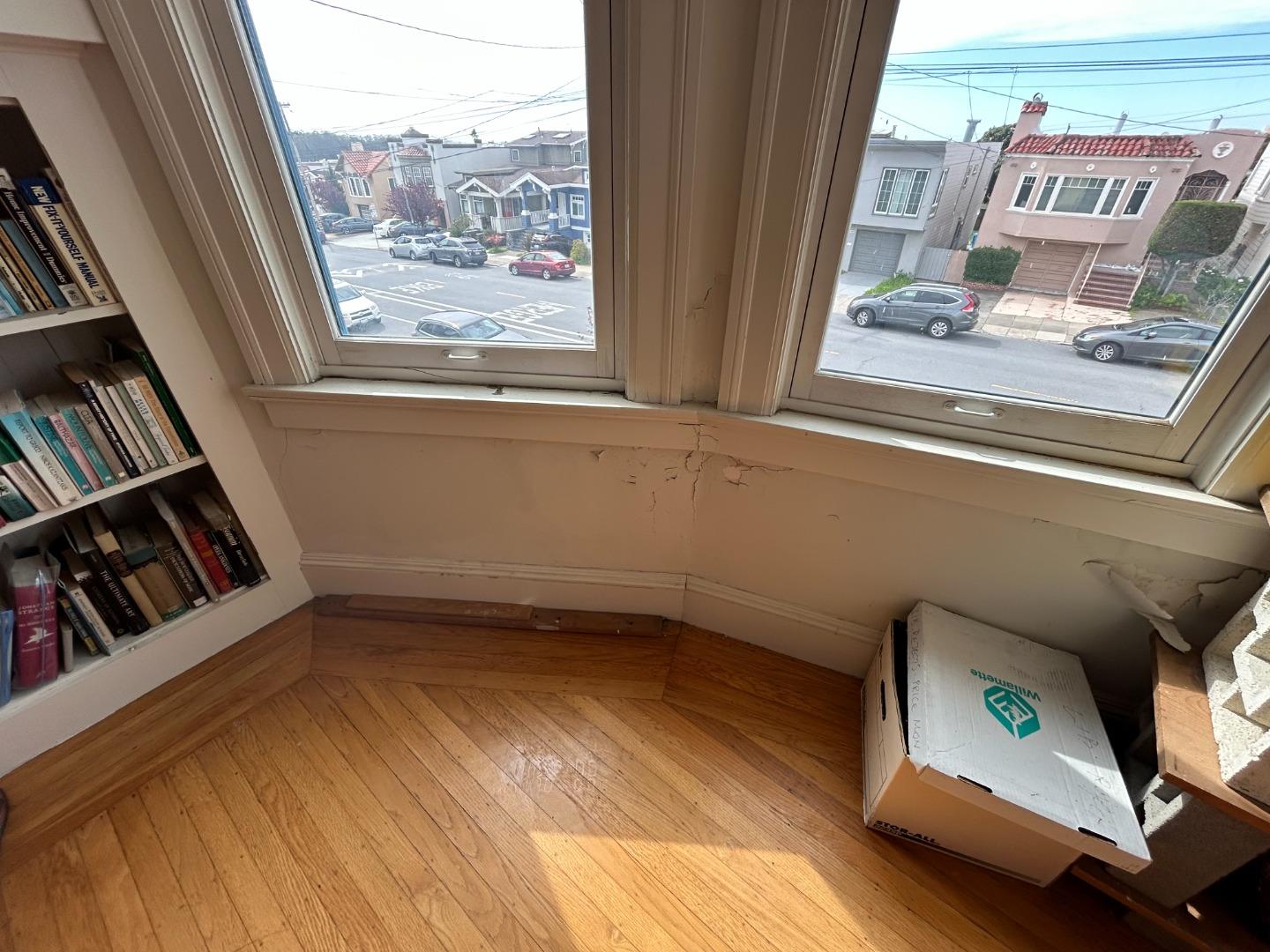 Detail Gallery Image 6 of 10 For 2434 20th Ave, San Francisco,  CA 94116 - 2 Beds | 1 Baths