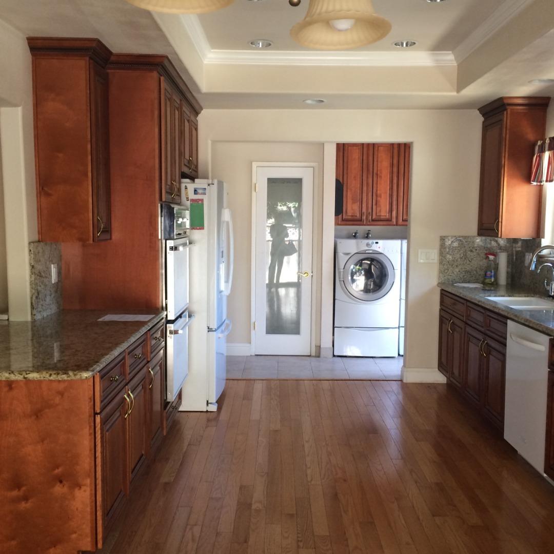 Detail Gallery Image 5 of 13 For 1329 Essex Way, San Jose,  CA 95117 - – Beds | – Baths