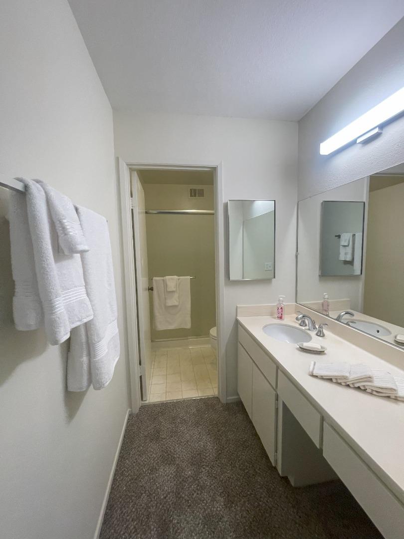 Detail Gallery Image 17 of 26 For 3316 Brittan Ave #12,  San Carlos,  CA 94070 - 3 Beds | 2 Baths