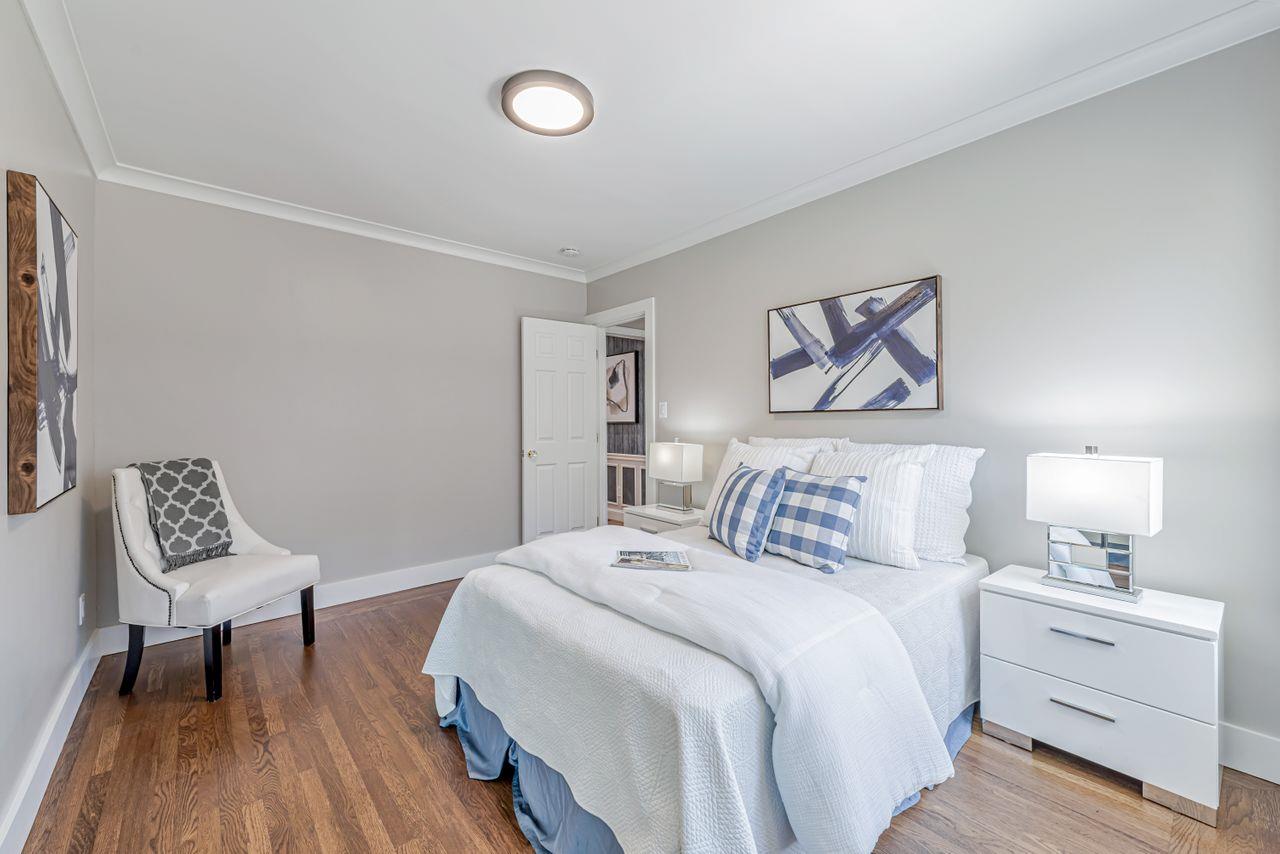 Detail Gallery Image 14 of 36 For 17 Clarendon Rd, Burlingame,  CA 94010 - 2 Beds | 1 Baths