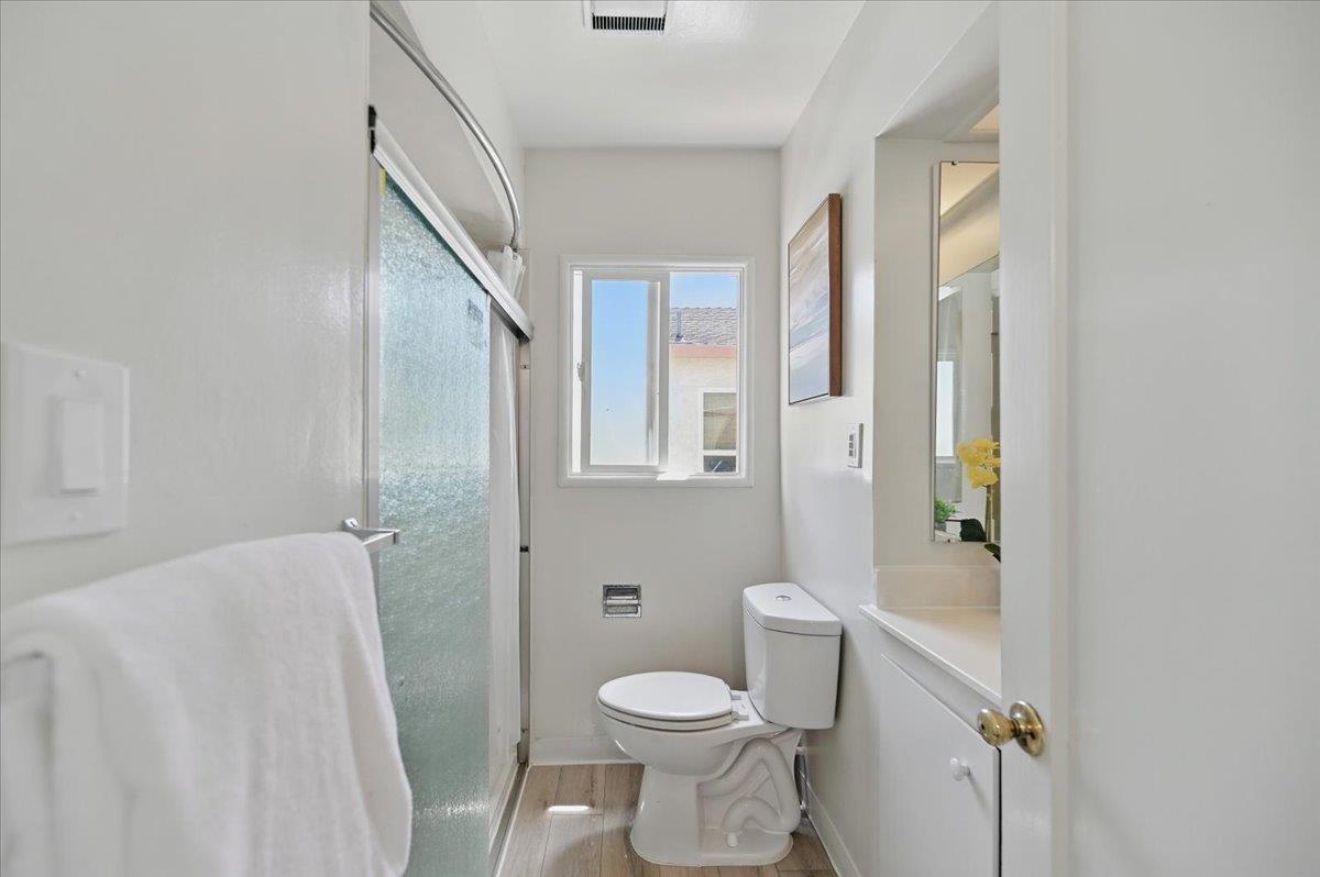 Detail Gallery Image 21 of 52 For 260 Behrens St, El Cerrito,  CA 94530 - 3 Beds | 3 Baths