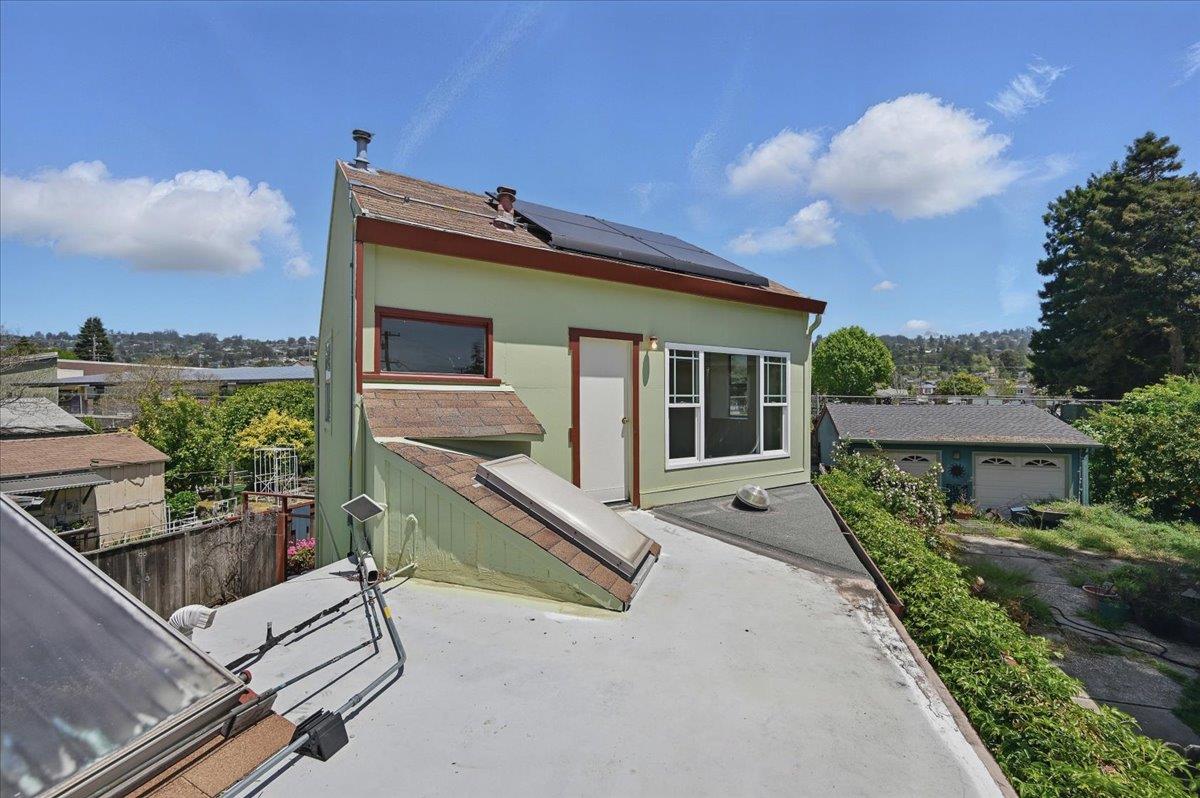 Detail Gallery Image 38 of 52 For 260 Behrens St, El Cerrito,  CA 94530 - 3 Beds | 3 Baths