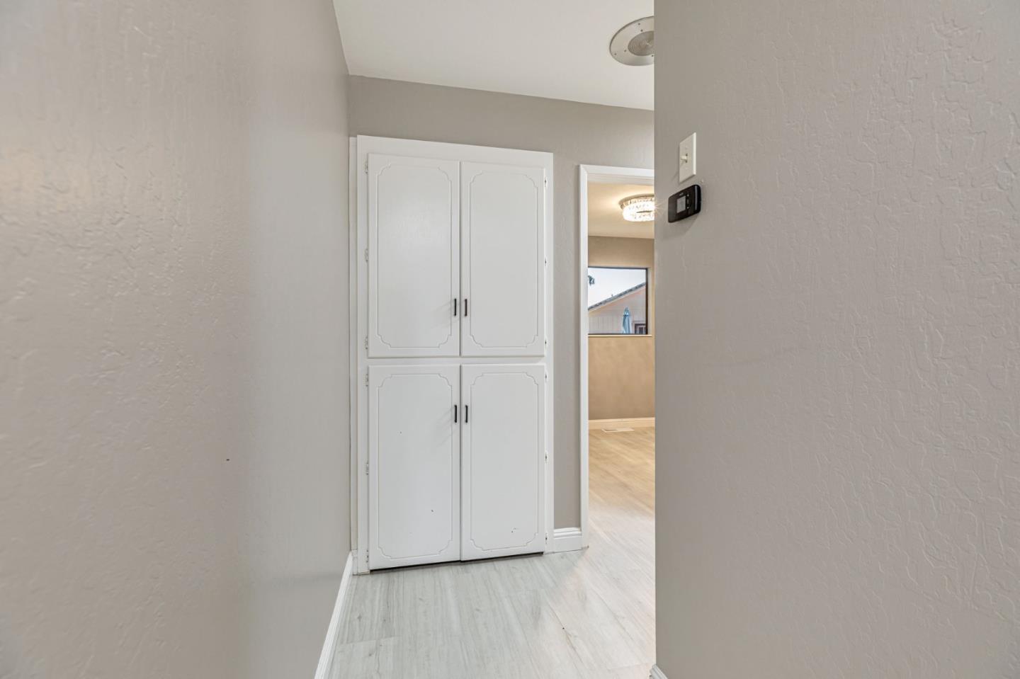 Detail Gallery Image 20 of 28 For 445 Marks Dr, Hollister,  CA 95023 - 3 Beds | 2 Baths