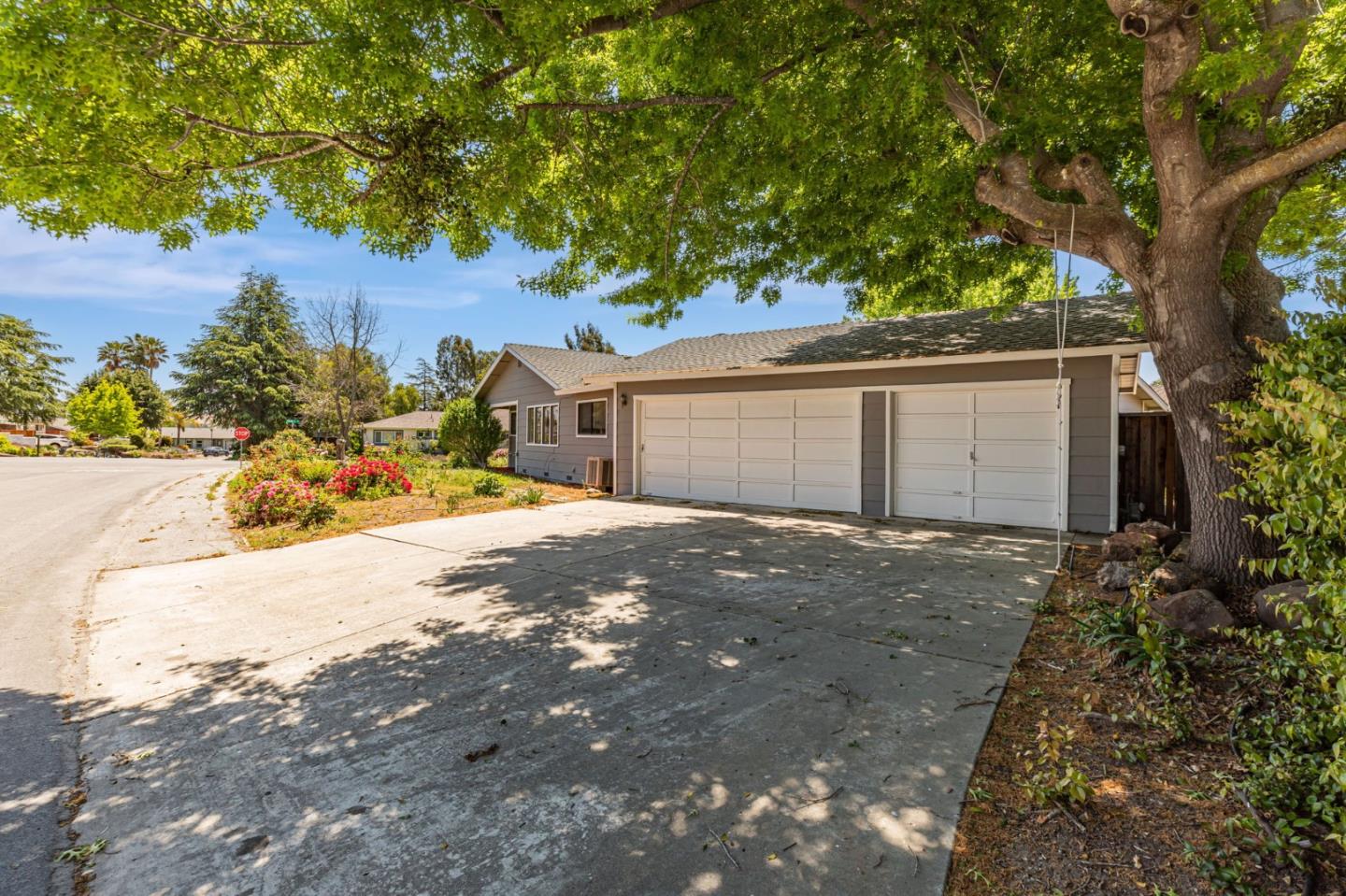 Detail Gallery Image 28 of 28 For 445 Marks Dr, Hollister,  CA 95023 - 3 Beds | 2 Baths