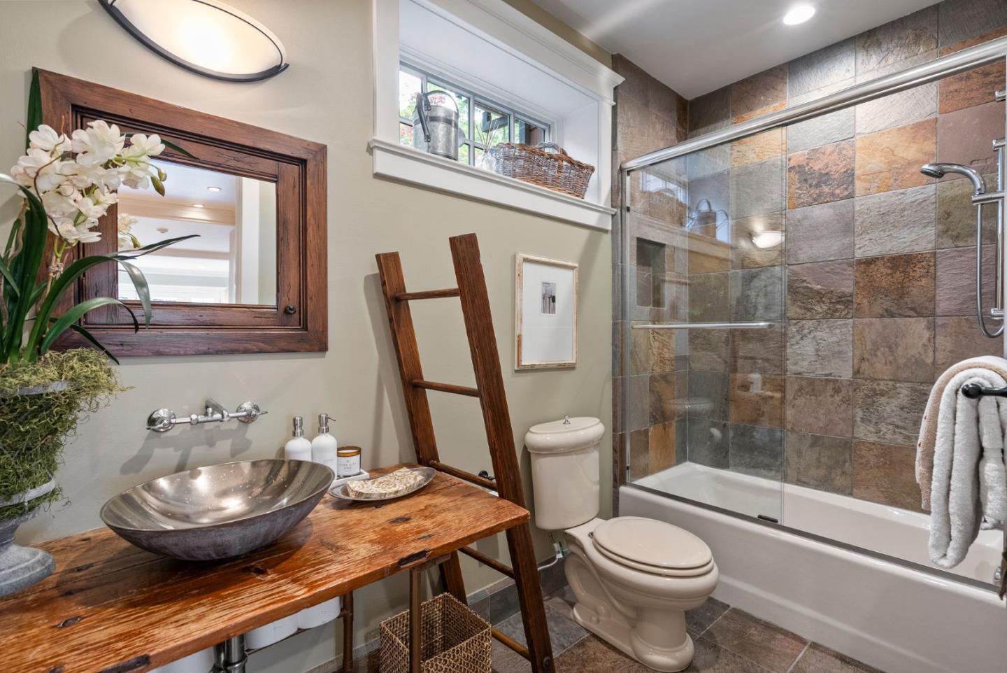 Detail Gallery Image 20 of 58 For 20470 Montalvo Heights Dr, Saratoga,  CA 95070 - 4 Beds | 5 Baths