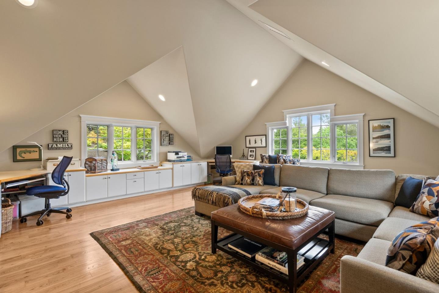 Detail Gallery Image 25 of 58 For 20470 Montalvo Heights Dr, Saratoga,  CA 95070 - 4 Beds | 5 Baths