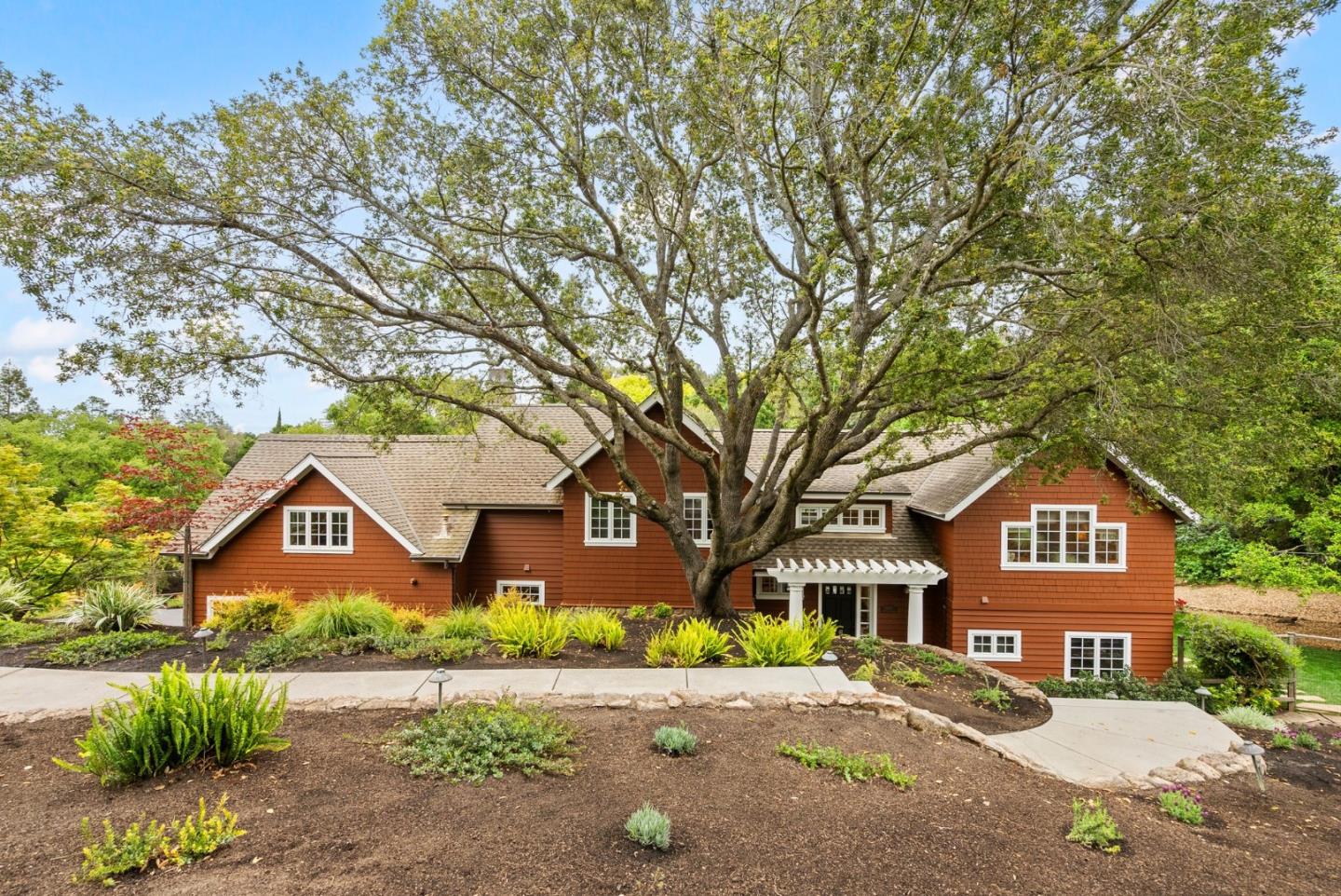 Detail Gallery Image 3 of 58 For 20470 Montalvo Heights Dr, Saratoga,  CA 95070 - 4 Beds | 5 Baths
