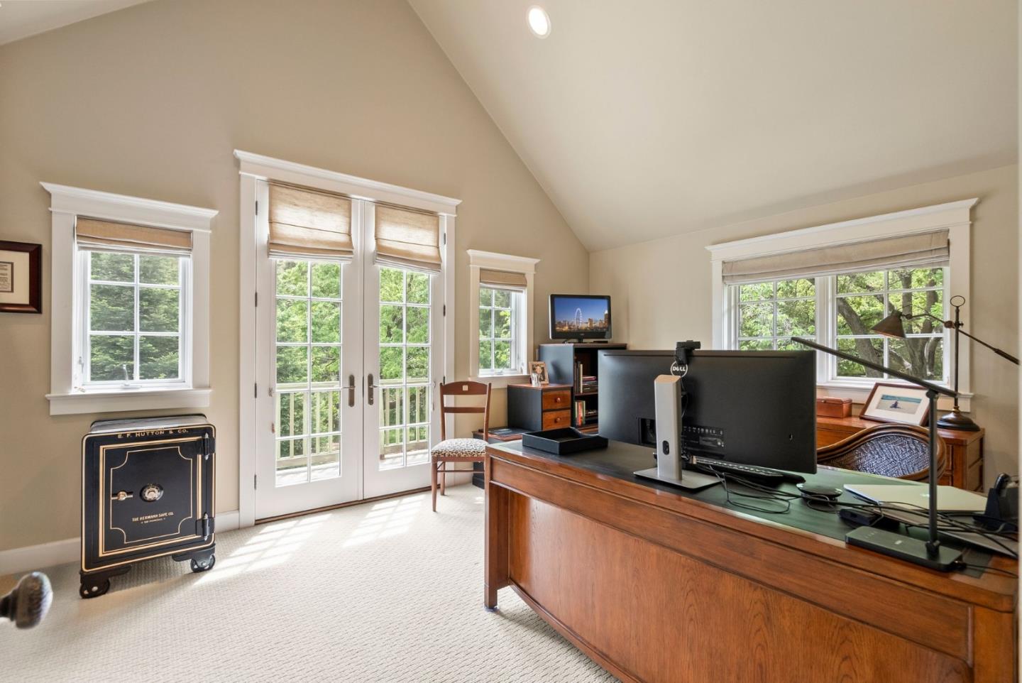 Detail Gallery Image 32 of 58 For 20470 Montalvo Heights Dr, Saratoga,  CA 95070 - 4 Beds | 5 Baths