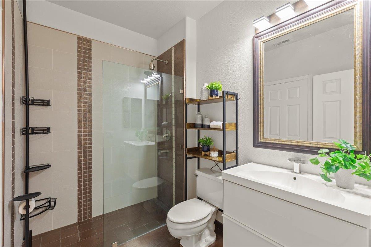 Detail Gallery Image 20 of 27 For 440 Navaro Place #205,  San Jose,  CA 95134 - 2 Beds | 2 Baths
