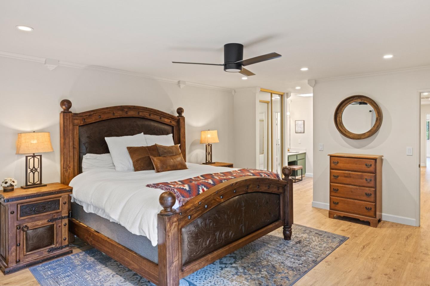 Detail Gallery Image 16 of 45 For 23799 Monterey-Salinas Hwy #35,  Salinas,  CA 93908 - 2 Beds | 2 Baths