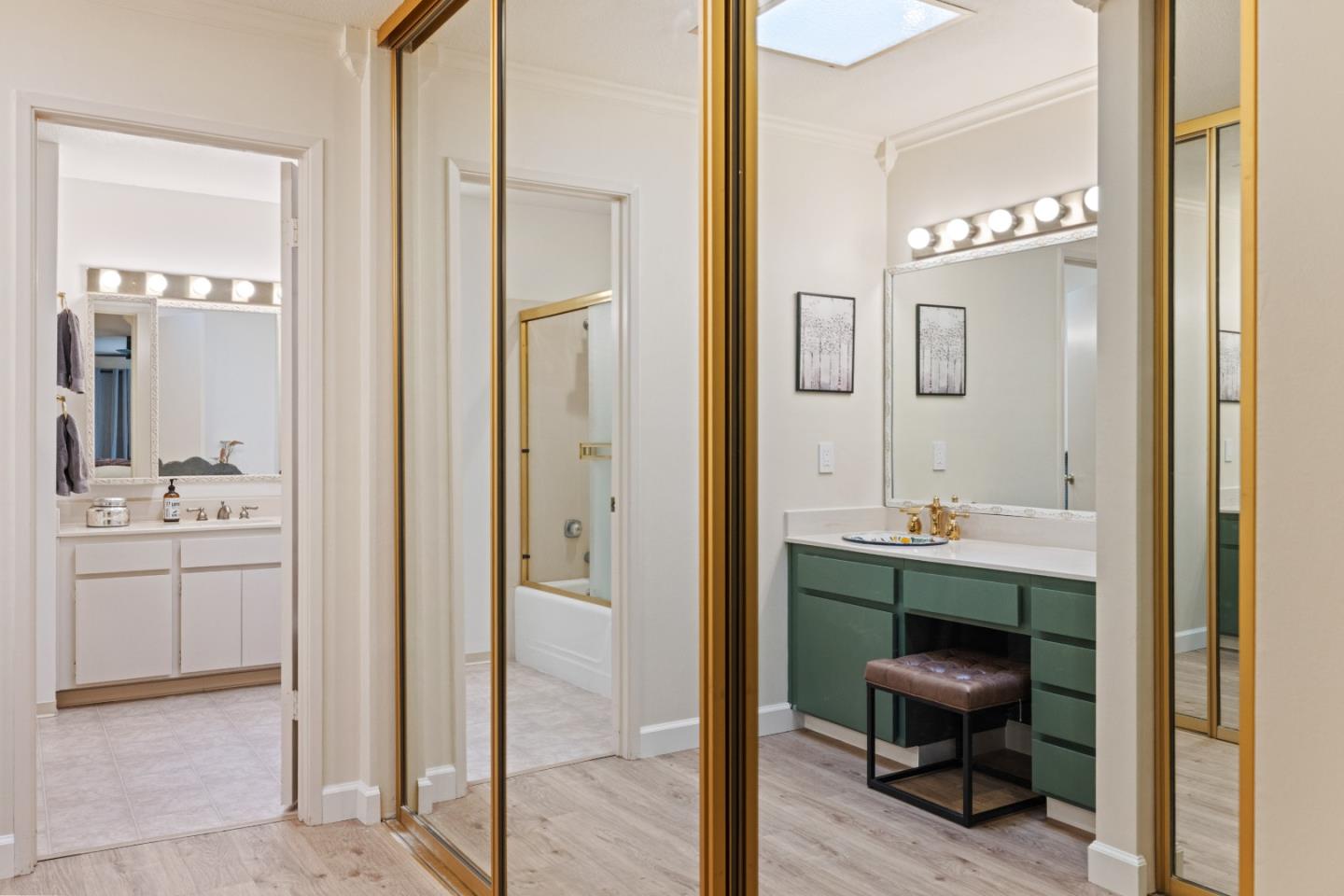 Detail Gallery Image 19 of 45 For 23799 Monterey-Salinas Hwy #35,  Salinas,  CA 93908 - 2 Beds | 2 Baths