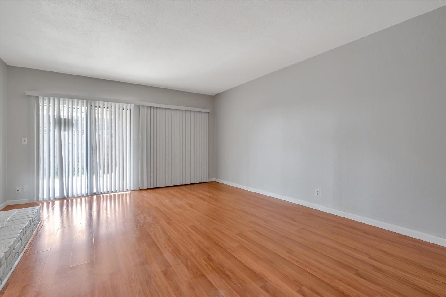 Detail Gallery Image 12 of 43 For 30079 Vanderbilt St, Hayward,  CA 94544 - 3 Beds | 2 Baths