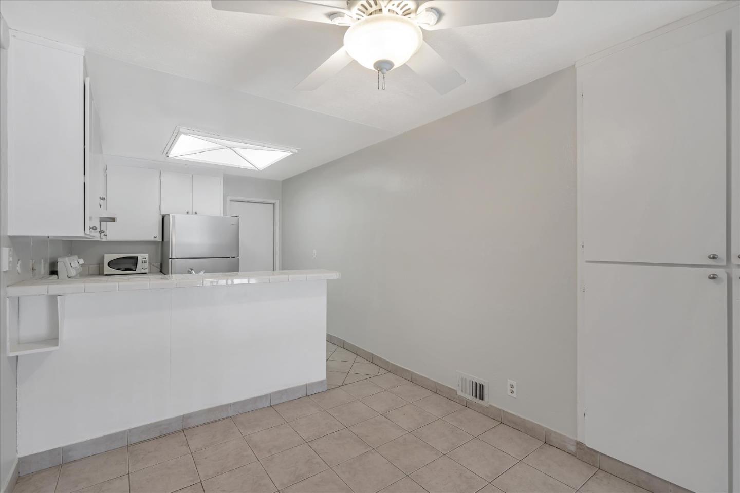 Detail Gallery Image 16 of 43 For 30079 Vanderbilt St, Hayward,  CA 94544 - 3 Beds | 2 Baths