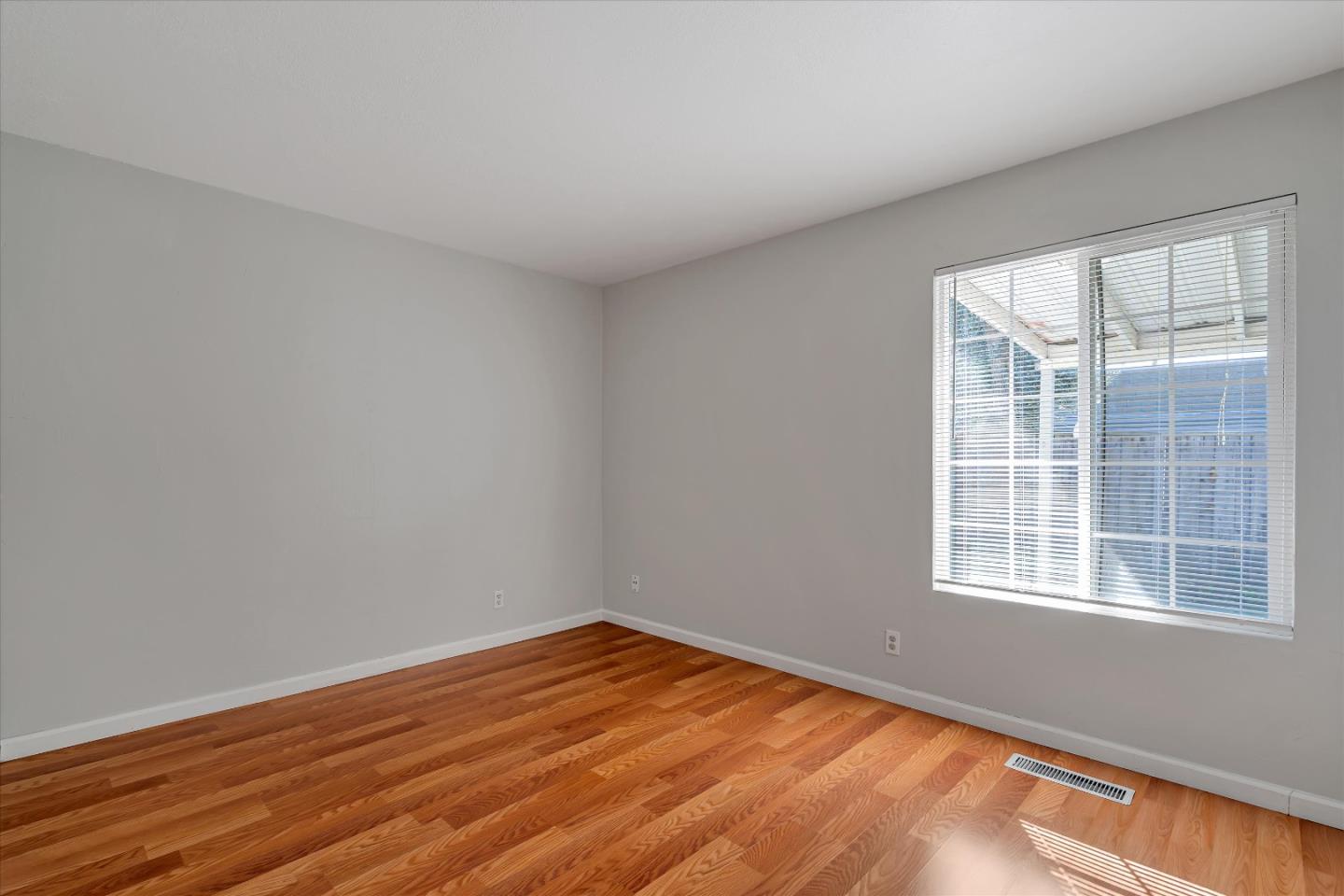 Detail Gallery Image 20 of 43 For 30079 Vanderbilt St, Hayward,  CA 94544 - 3 Beds | 2 Baths