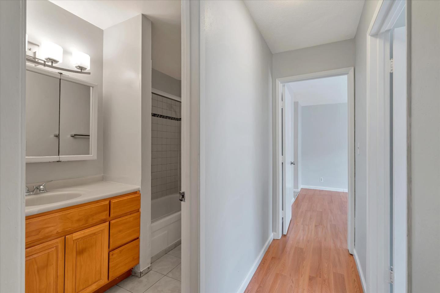 Detail Gallery Image 32 of 43 For 30079 Vanderbilt St, Hayward,  CA 94544 - 3 Beds | 2 Baths