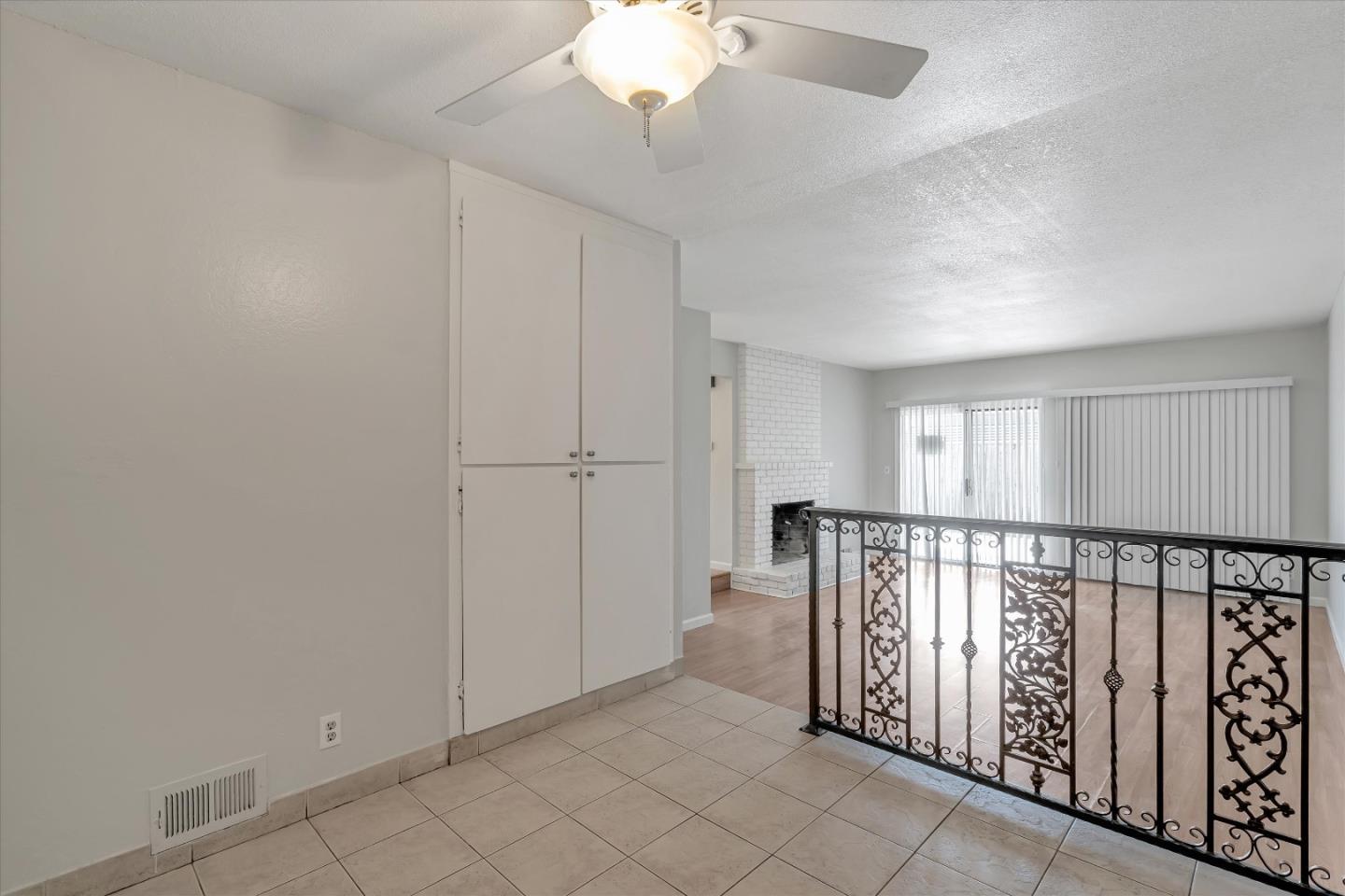 Detail Gallery Image 9 of 43 For 30079 Vanderbilt St, Hayward,  CA 94544 - 3 Beds | 2 Baths