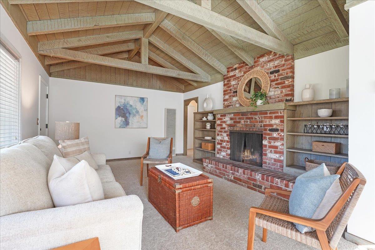 Detail Gallery Image 7 of 43 For 65 17 Mile Dr, Pacific Grove,  CA 93950 - 2 Beds | 1/1 Baths