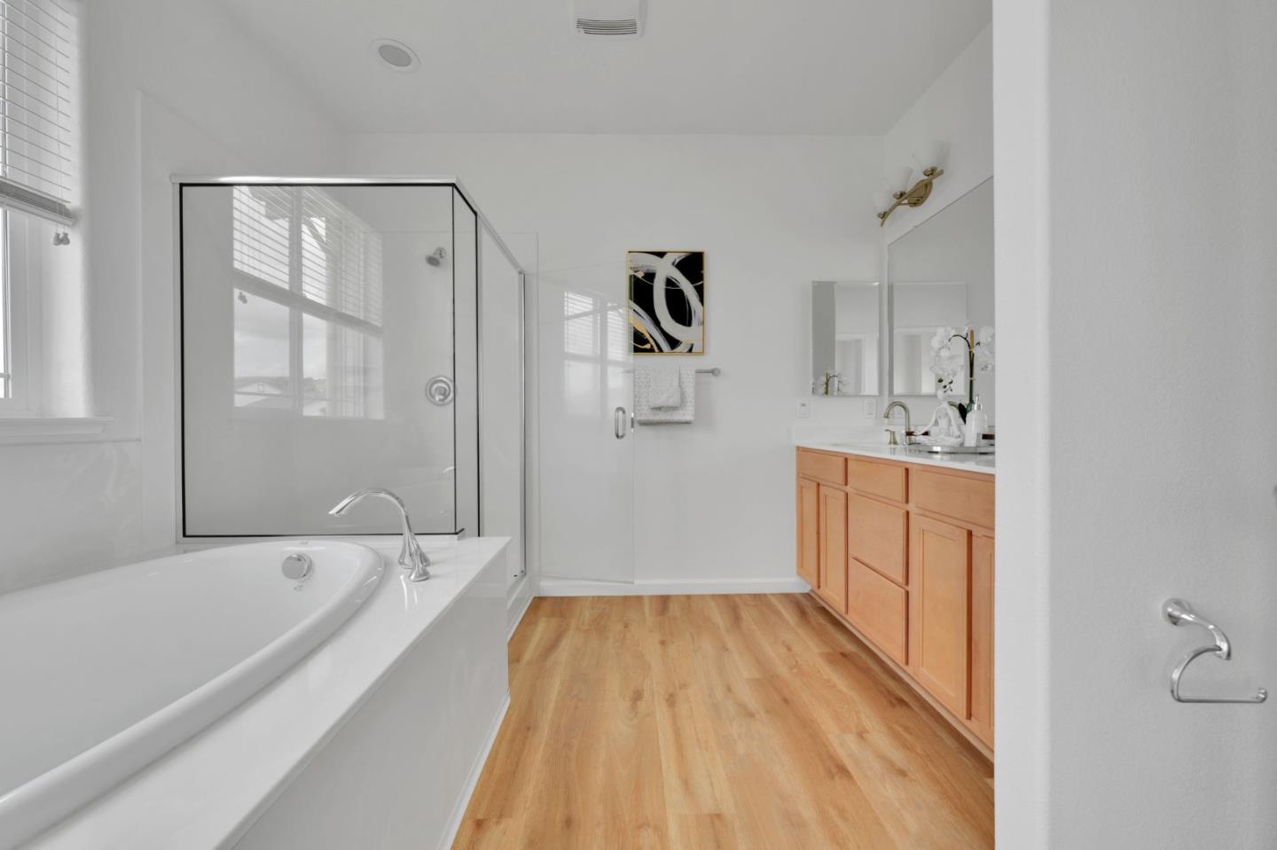 Detail Gallery Image 29 of 64 For 159 Sapphire Ln, Morgan Hill,  CA 95037 - 4 Beds | 3 Baths