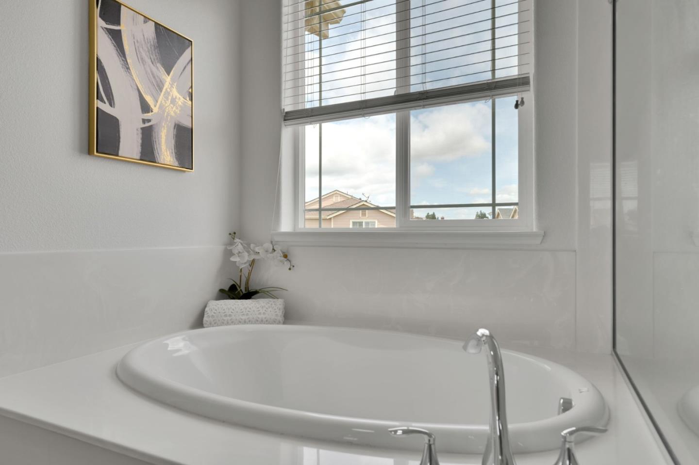 Detail Gallery Image 31 of 64 For 159 Sapphire Ln, Morgan Hill,  CA 95037 - 4 Beds | 3 Baths