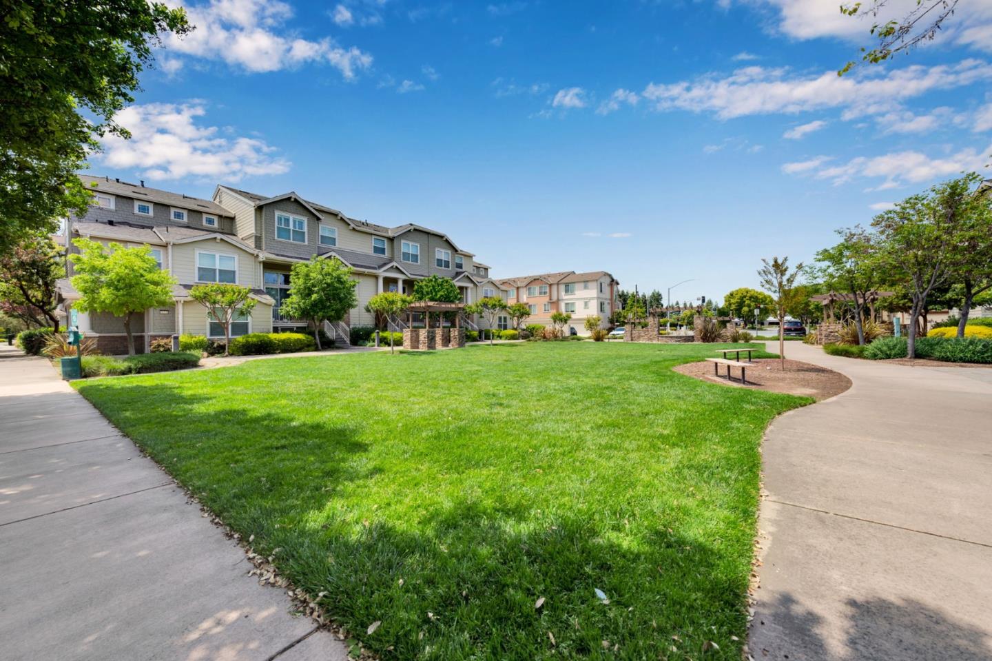 Detail Gallery Image 57 of 64 For 159 Sapphire Ln, Morgan Hill,  CA 95037 - 4 Beds | 3 Baths