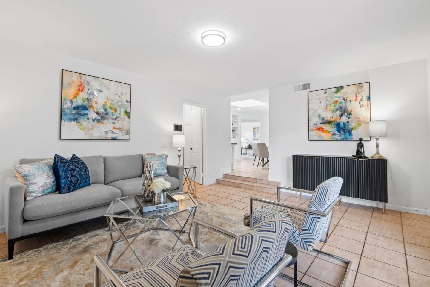 Detail Gallery Image 12 of 24 For 900 Plymouth Dr, Gilroy,  CA 95020 - 4 Beds | 2 Baths