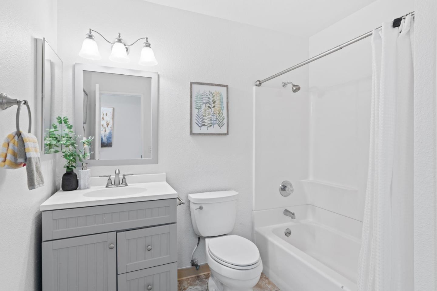 Detail Gallery Image 19 of 24 For 900 Plymouth Dr, Gilroy,  CA 95020 - 4 Beds | 2 Baths