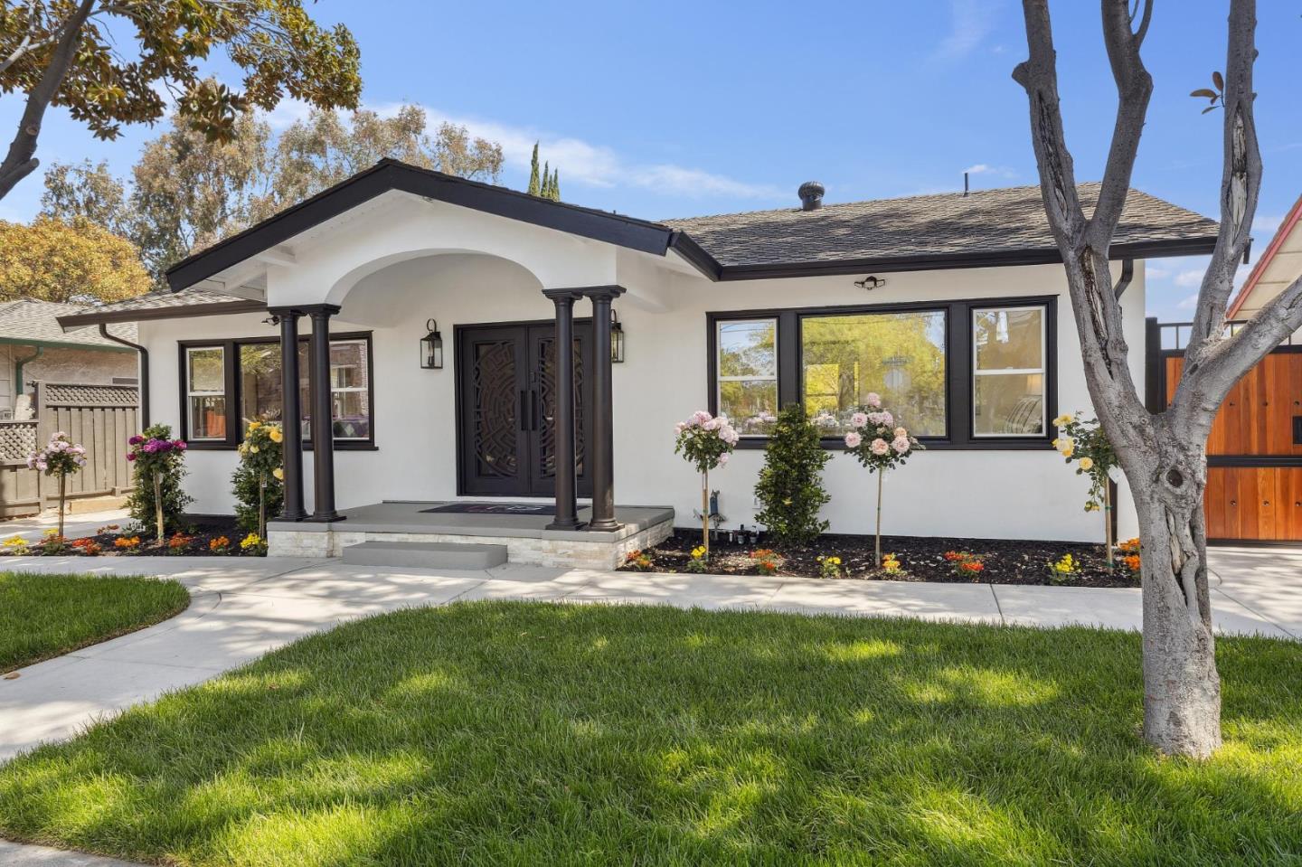 Detail Gallery Image 2 of 70 For 188 S Bernardo Ave, Sunnyvale,  CA 94086 - 3 Beds | 3 Baths
