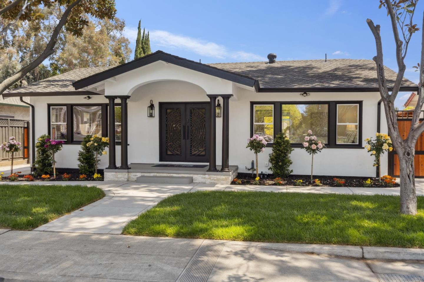 Detail Gallery Image 3 of 70 For 188 S Bernardo Ave, Sunnyvale,  CA 94086 - 3 Beds | 3 Baths