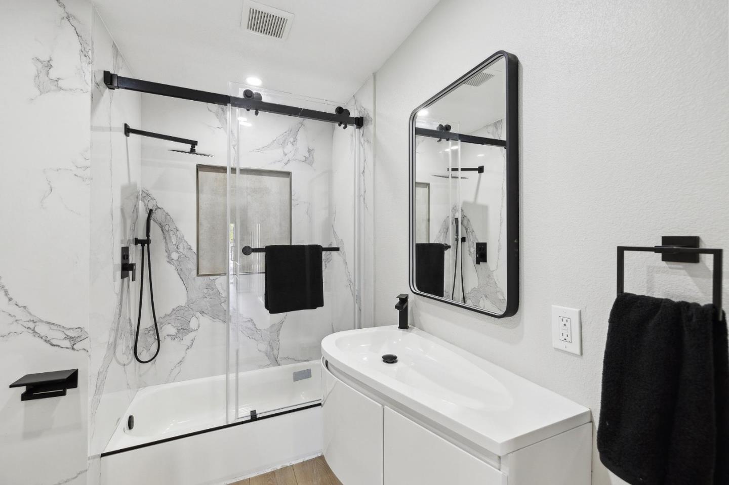 Detail Gallery Image 33 of 70 For 188 S Bernardo Ave, Sunnyvale,  CA 94086 - 3 Beds | 3 Baths
