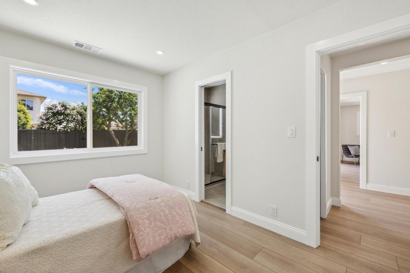 Detail Gallery Image 37 of 70 For 188 S Bernardo Ave, Sunnyvale,  CA 94086 - 3 Beds | 3 Baths