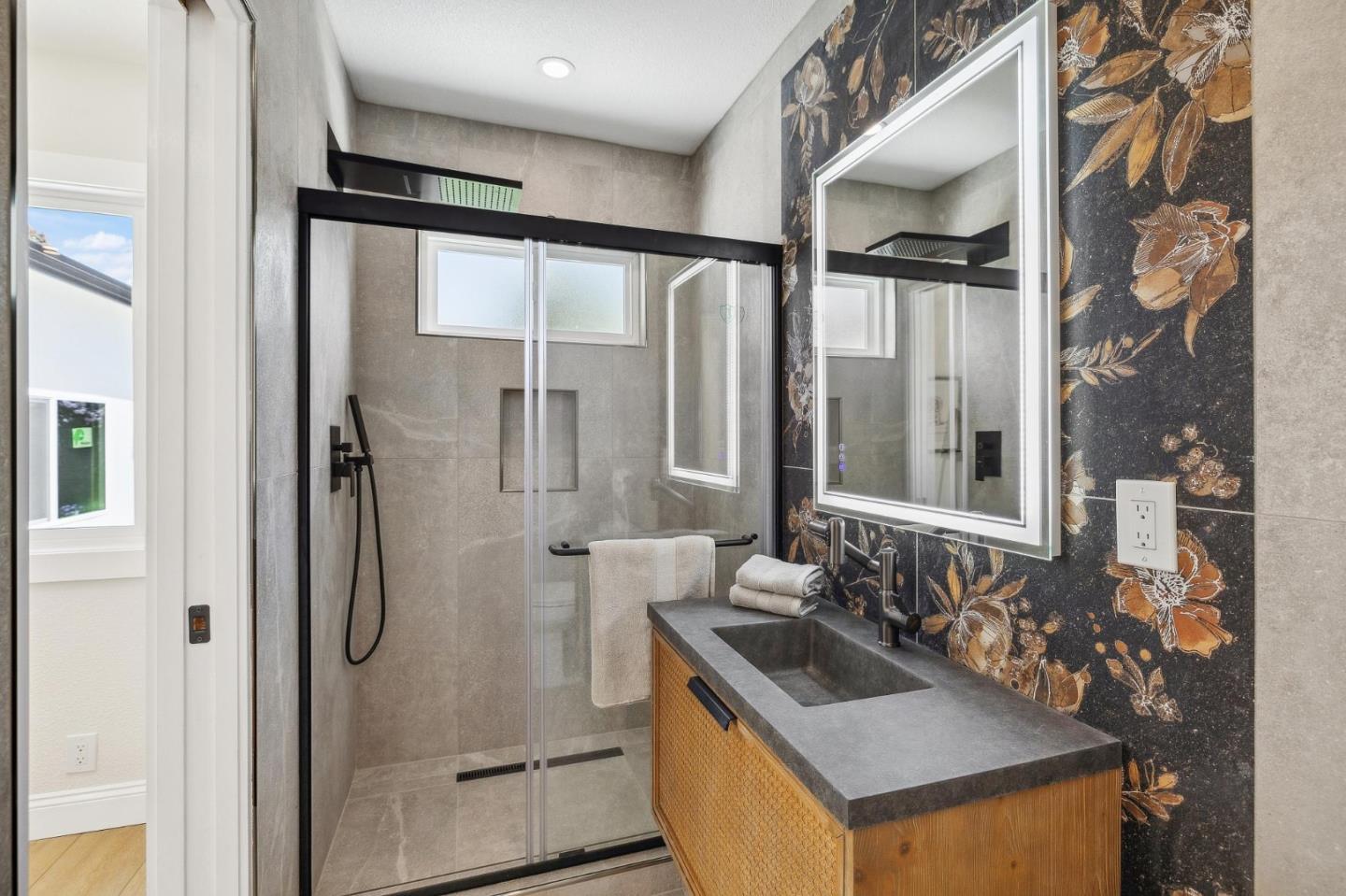 Detail Gallery Image 39 of 70 For 188 S Bernardo Ave, Sunnyvale,  CA 94086 - 3 Beds | 3 Baths
