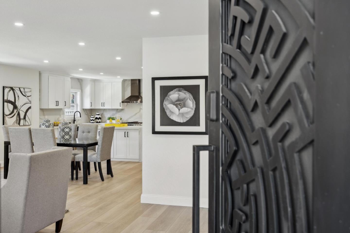 Detail Gallery Image 7 of 70 For 188 S Bernardo Ave, Sunnyvale,  CA 94086 - 3 Beds | 3 Baths