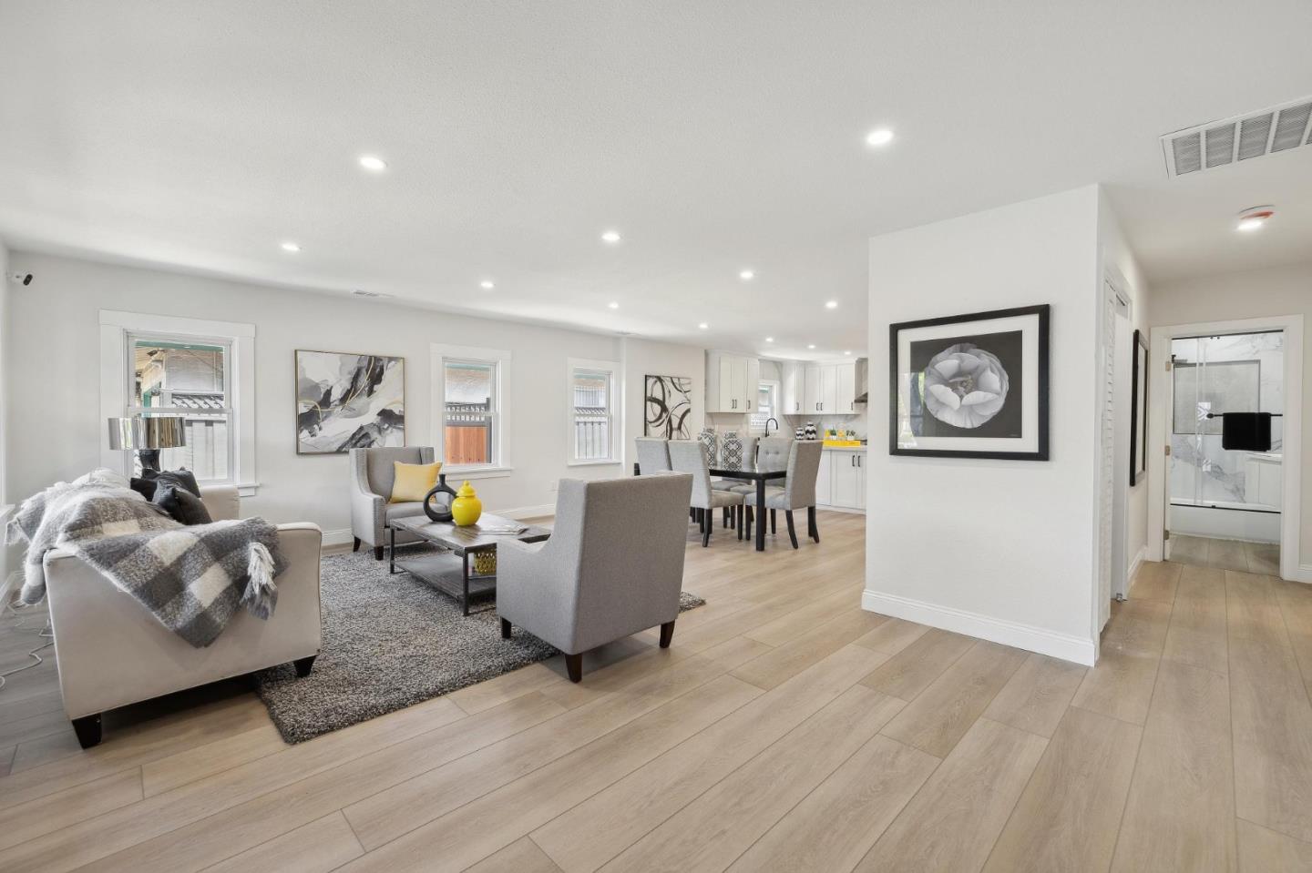 Detail Gallery Image 8 of 70 For 188 S Bernardo Ave, Sunnyvale,  CA 94086 - 3 Beds | 3 Baths