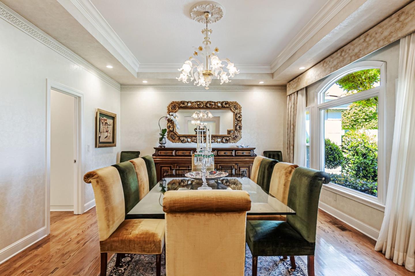 Detail Gallery Image 13 of 69 For 12308 Crayside Ln, Saratoga,  CA 95070 - 5 Beds | 4/2 Baths
